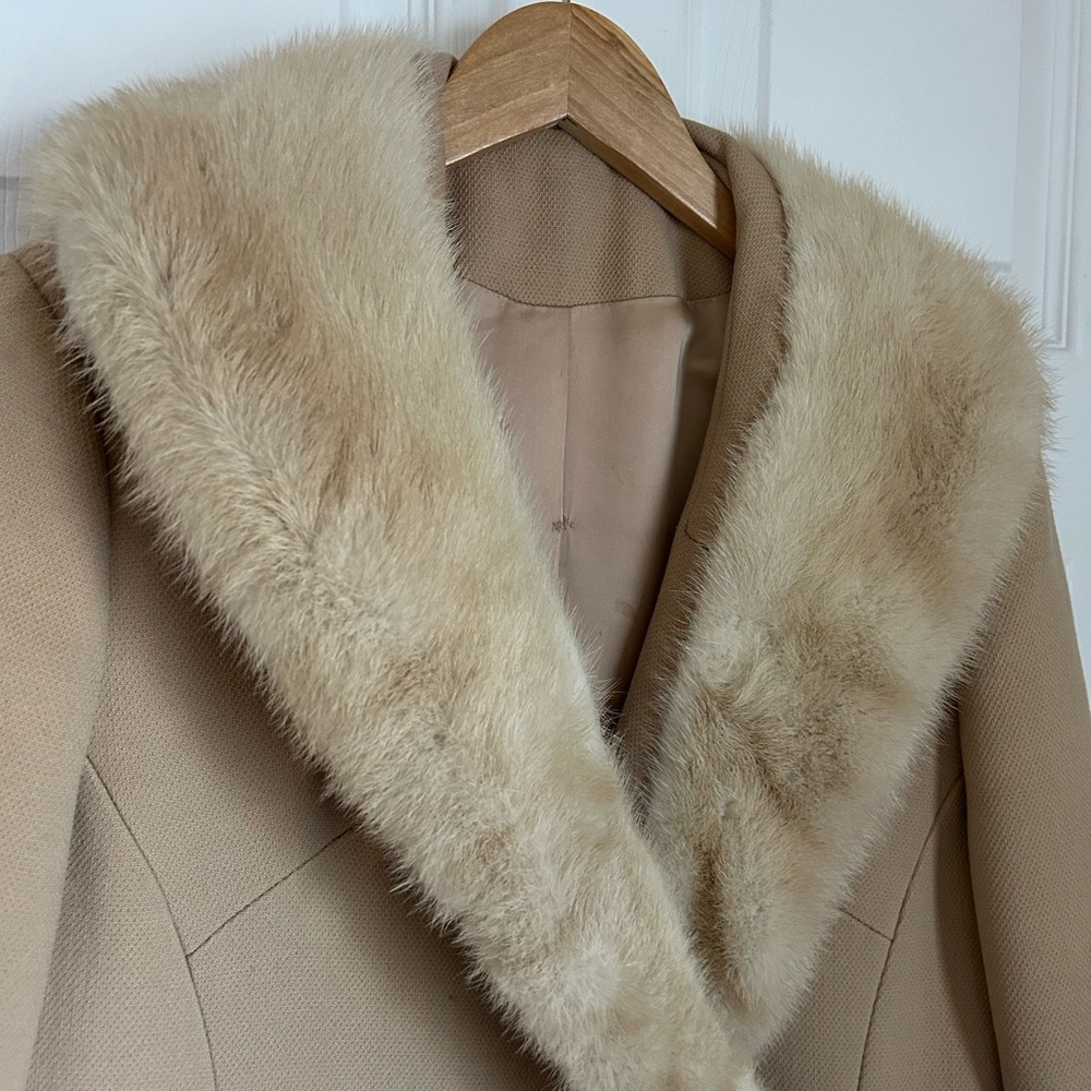 MOB Wives Aesthetics Meri K Vintage wool women’s Jacket Fur Collar